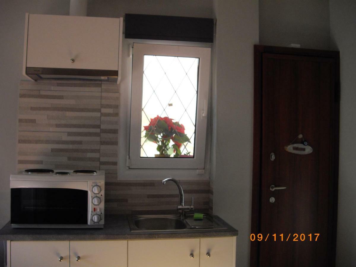 The 25Sqm Sunny, Modern And Comfortable Athen Eksteriør billede