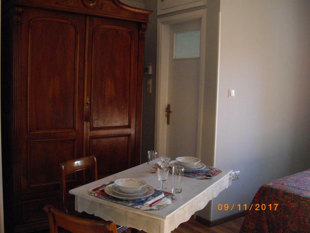 The 25Sqm Sunny, Modern And Comfortable Athen Eksteriør billede