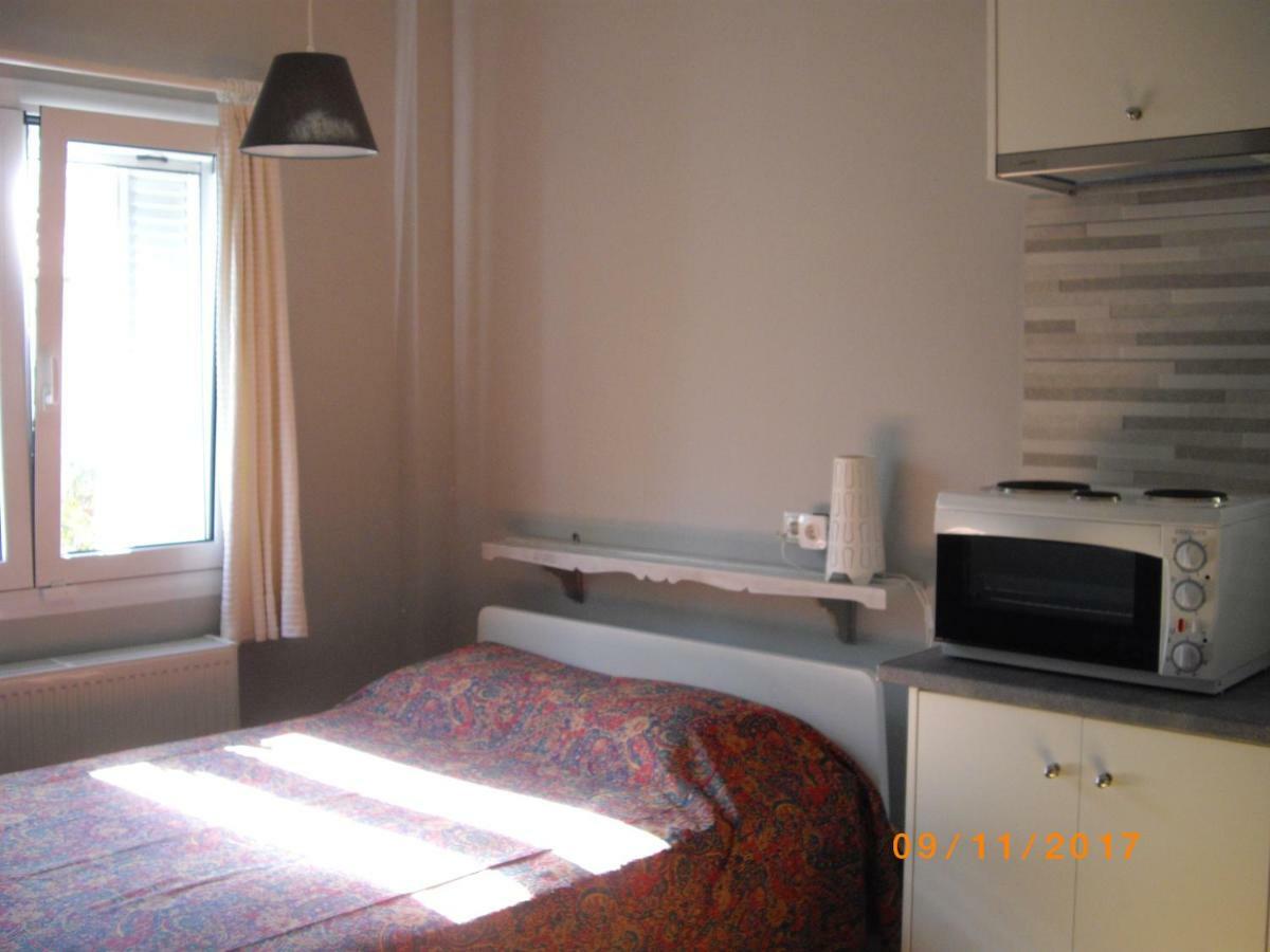 The 25Sqm Sunny, Modern And Comfortable Athen Eksteriør billede
